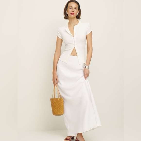 Reformation Raelynn Button Front Top - Picture 4 of 11